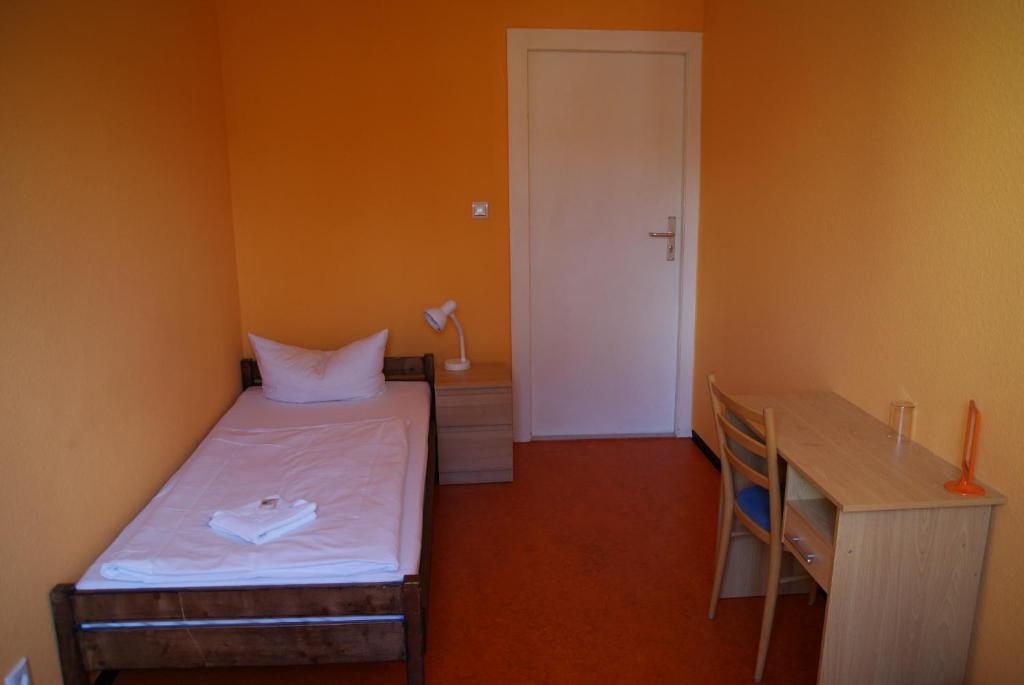Single Room Shower,58907245:JPEG