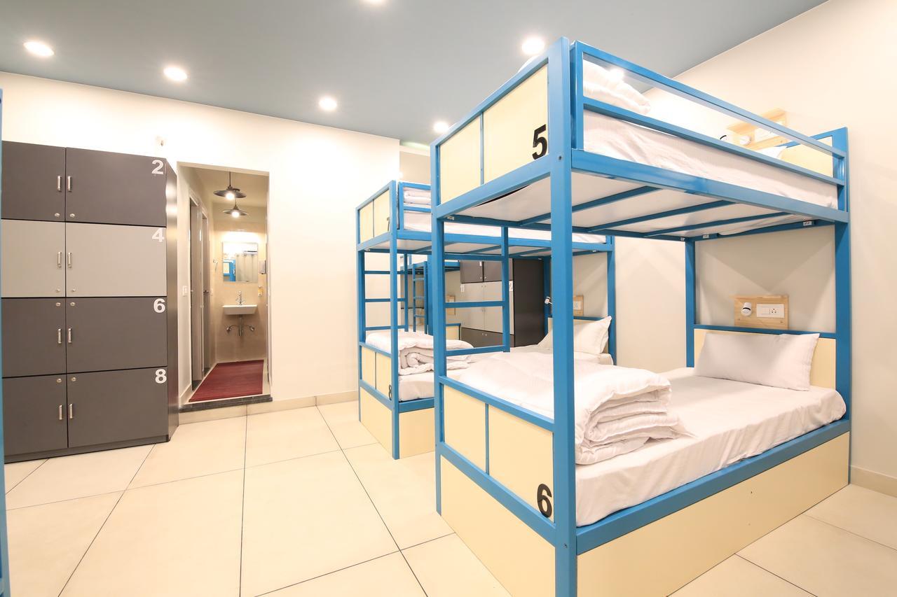 Bed in A/C mixed dorm with Balcony & ensuite 2 bathrooms