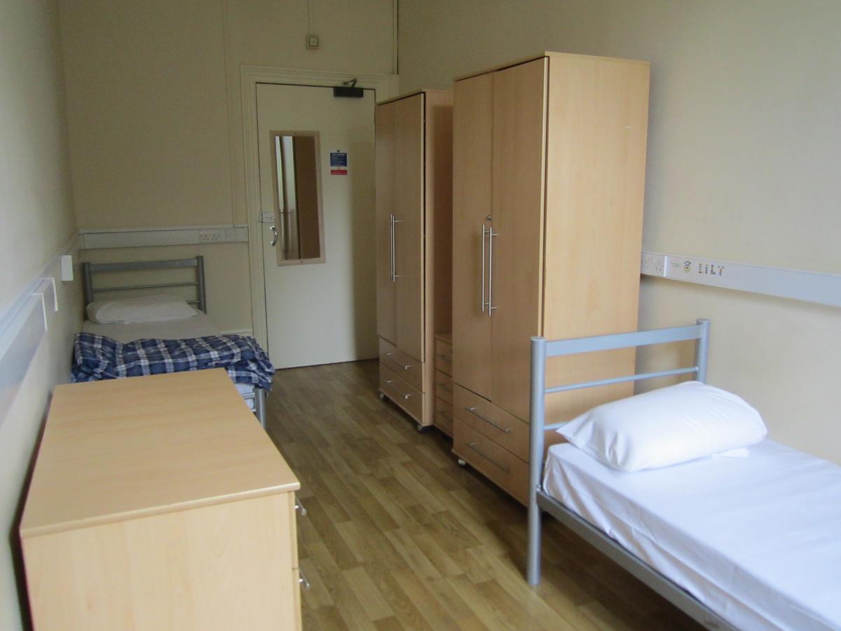 Standard Twin Room,613046475:JPEG