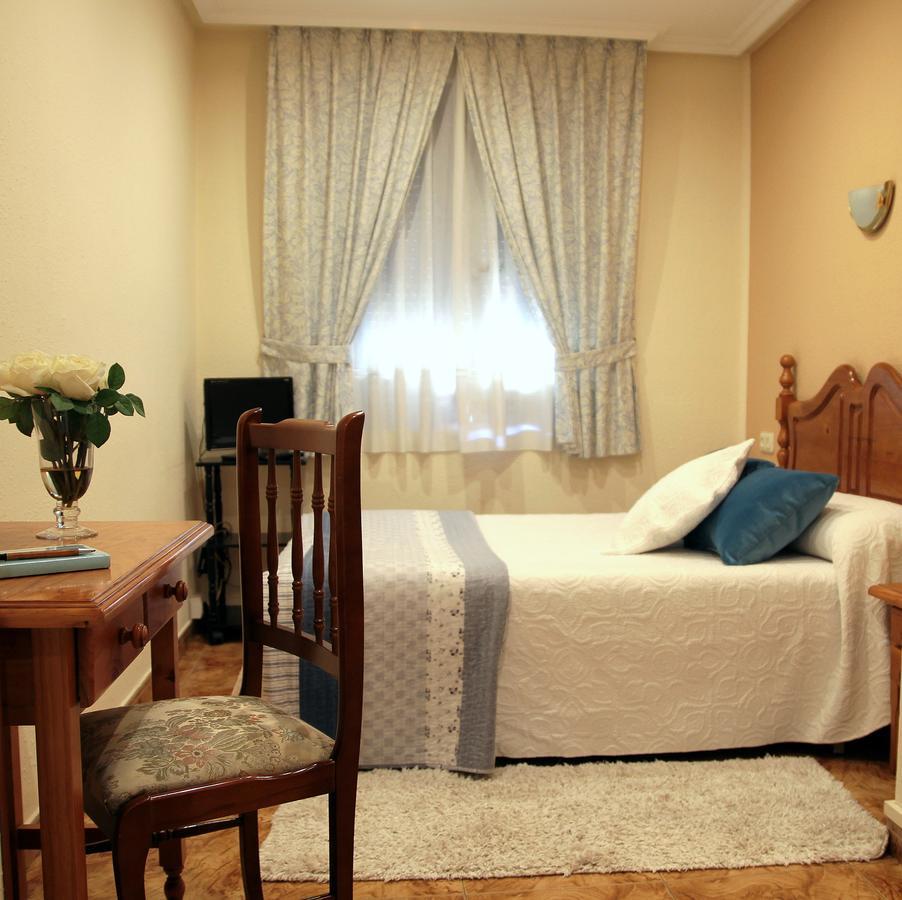 Double Room,614058585:JPEG