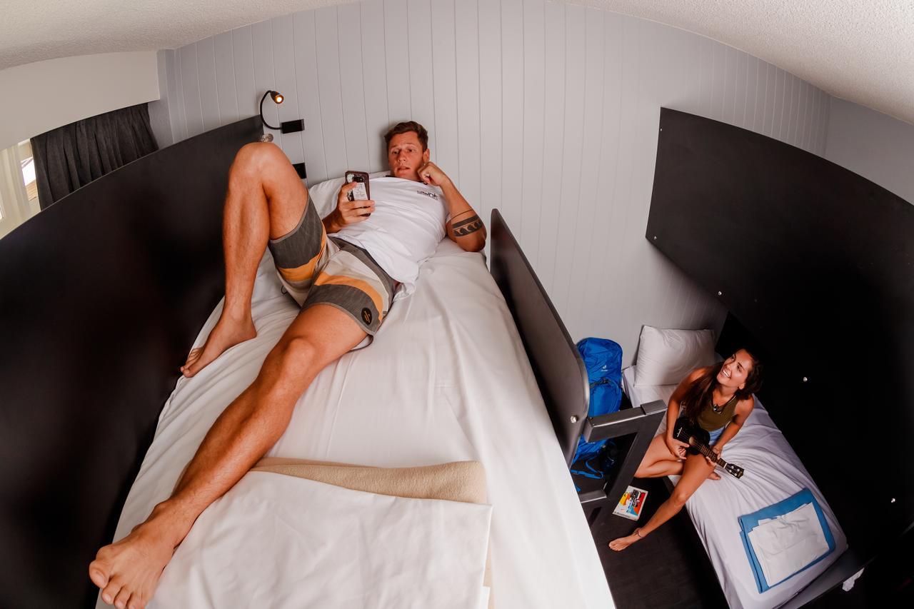 Posto Letto in Dormitorio Misto con 4 Letti