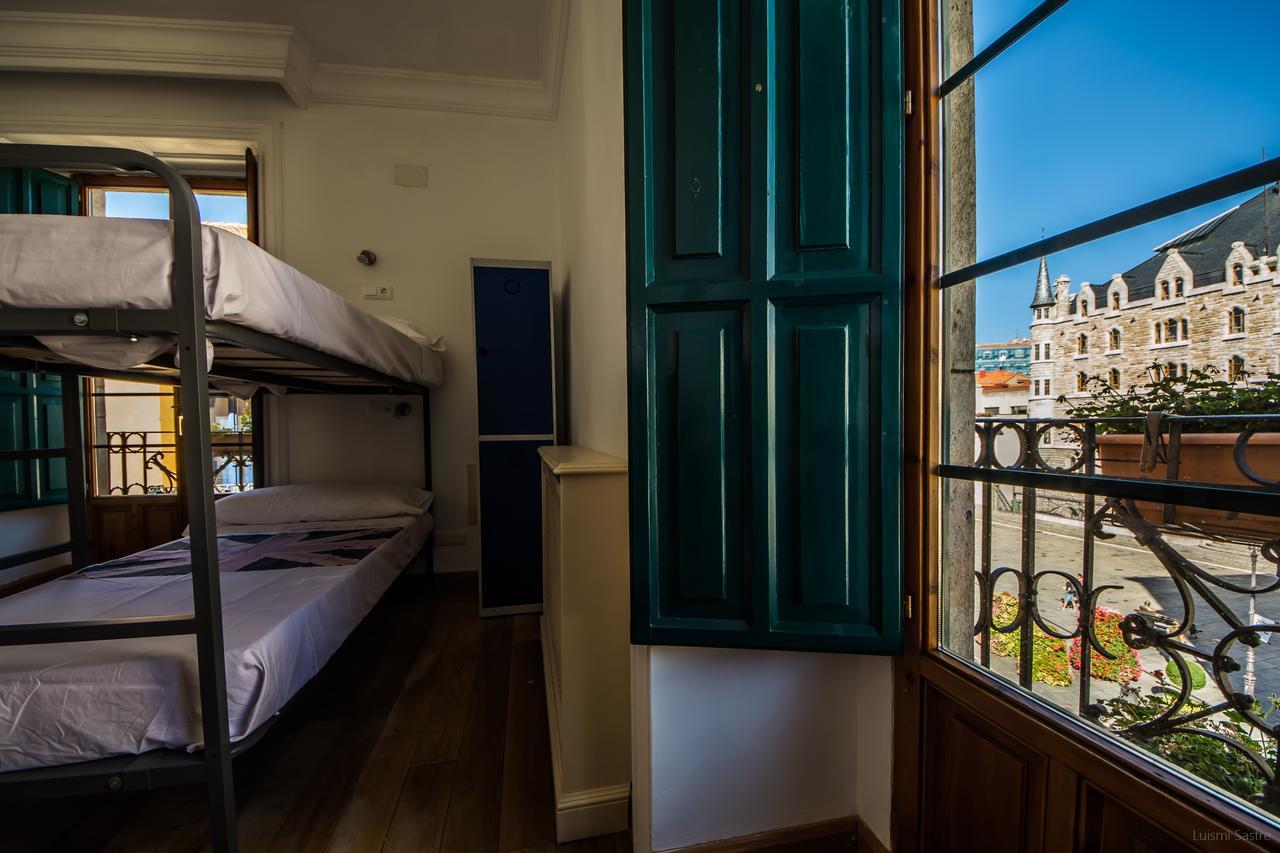 Bed 6-Bed Mixed Dormitory Room
