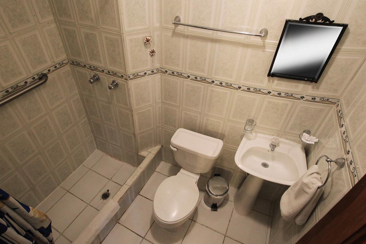 Single Room,1341828836:JPEG