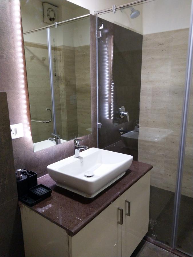Deluxe Double Room,665382561:JPEG