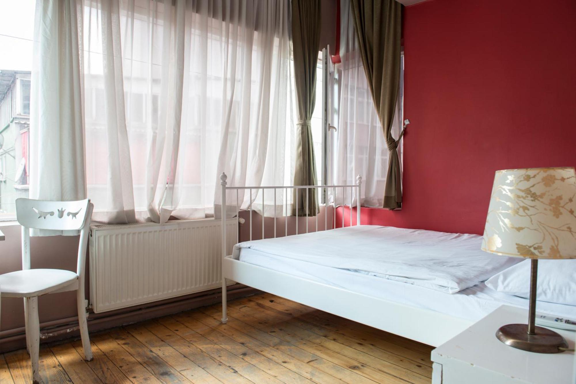 Luxury Single Room