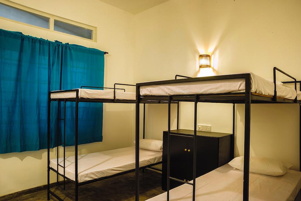 Bed 6-Bed Mixed Dormitory Room