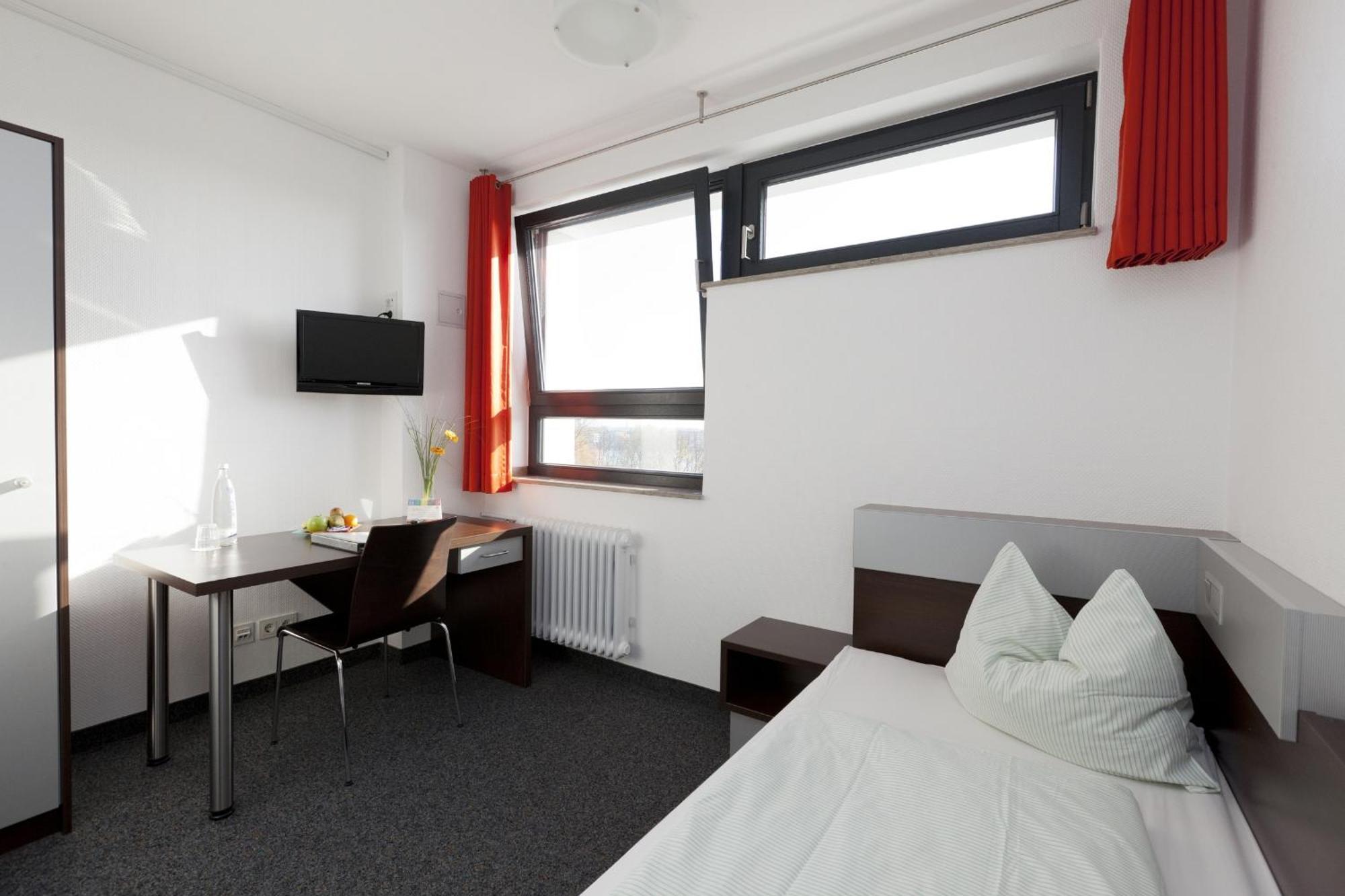 Single Room,1627932941:JPEG