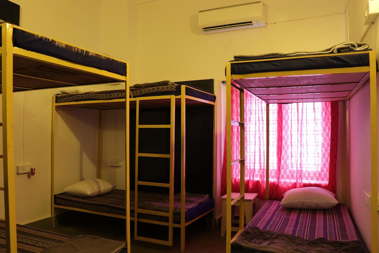 Bed in 6-Bed Mixed Dormitory Room