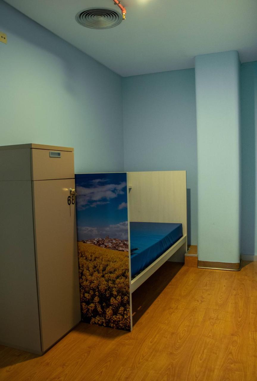 Single Room only people reduced mobility