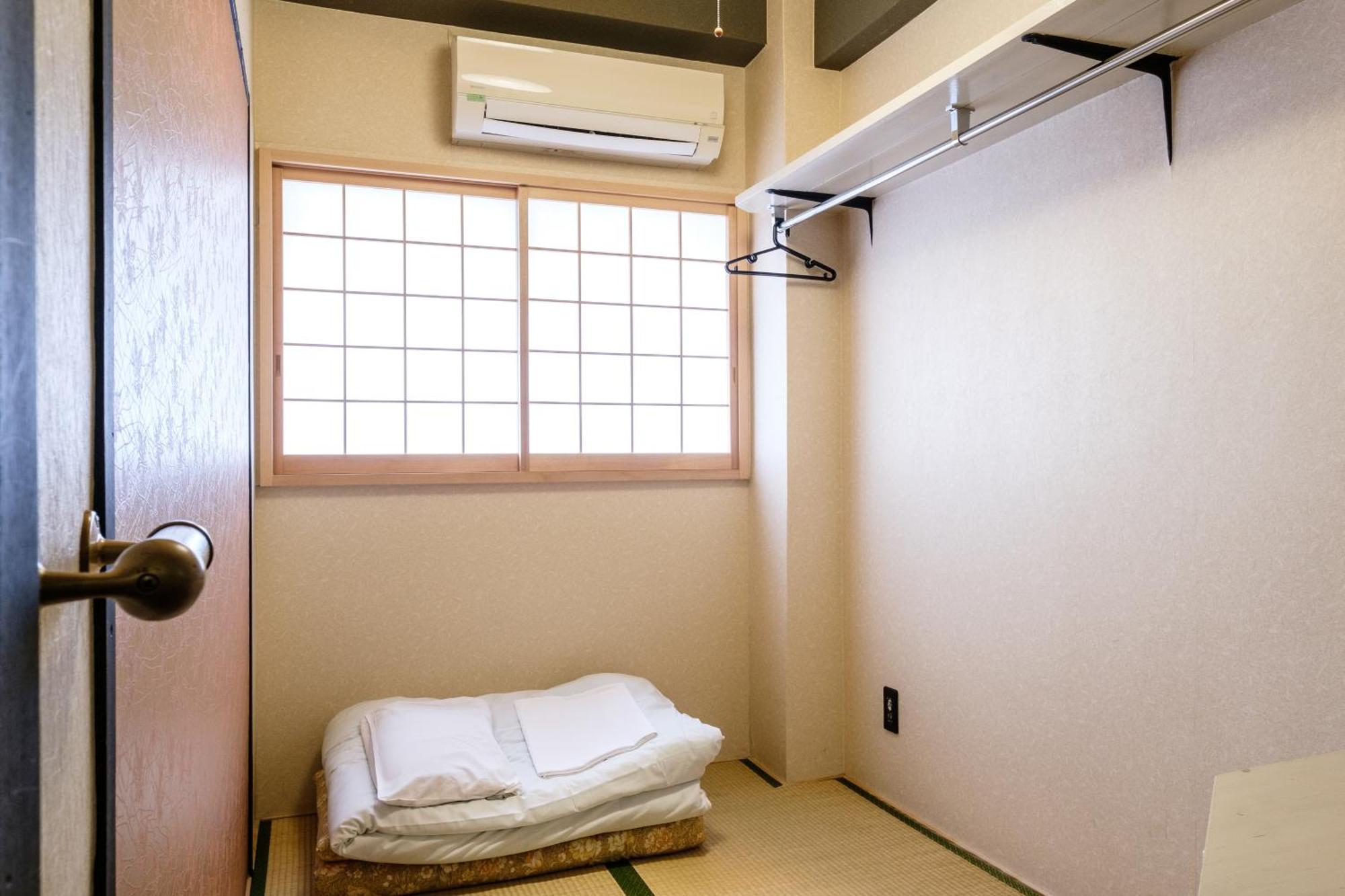 Japanese-Style Twin Room