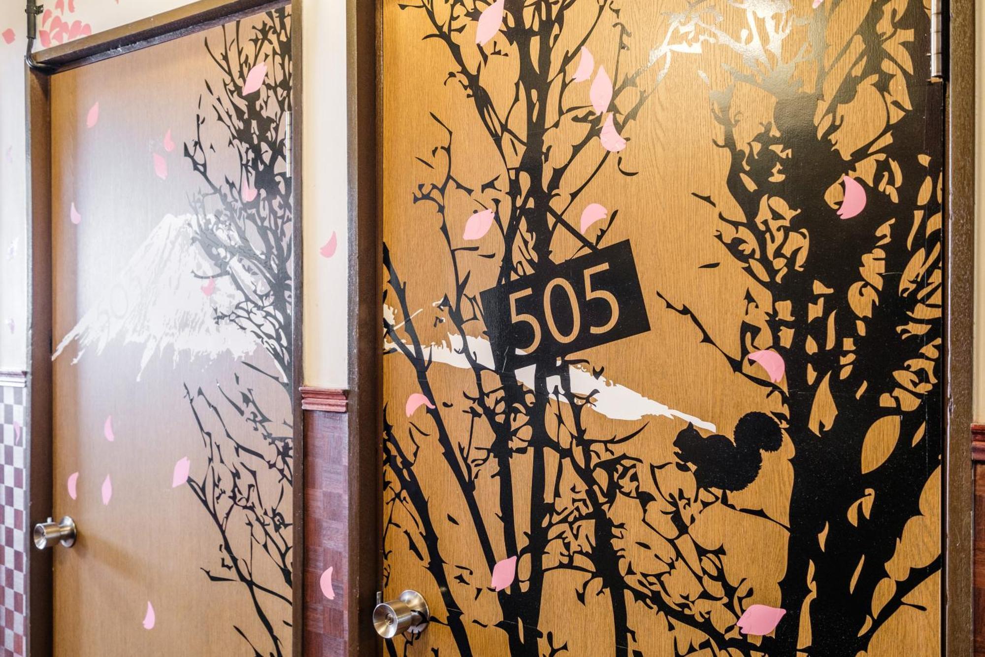 Japanese-Style Twin Room