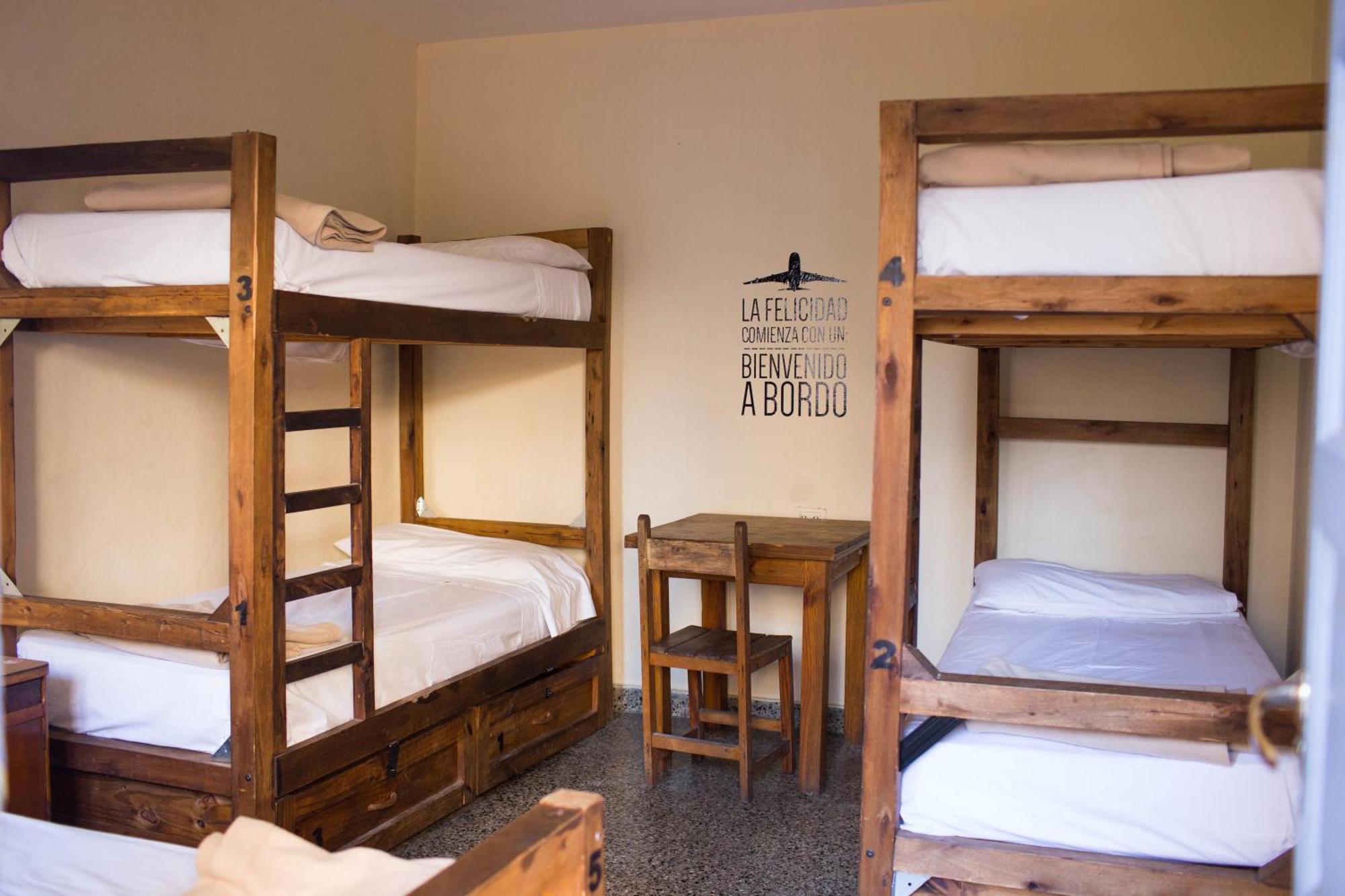 Single Bed 5-Bed Mixed Dormitory Room,931602307:JPEG