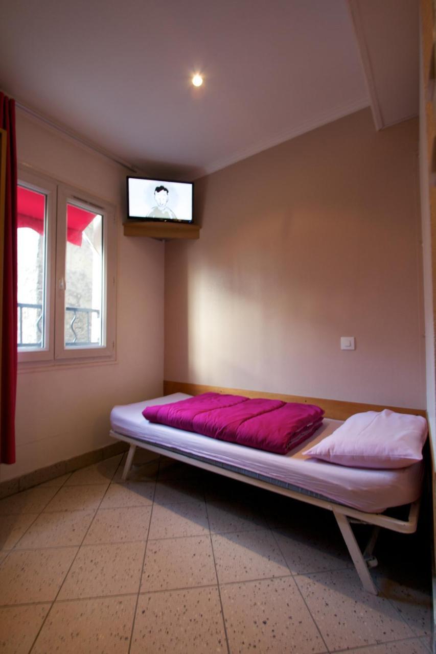 Chambre Simple avec Salle de Bains Commune