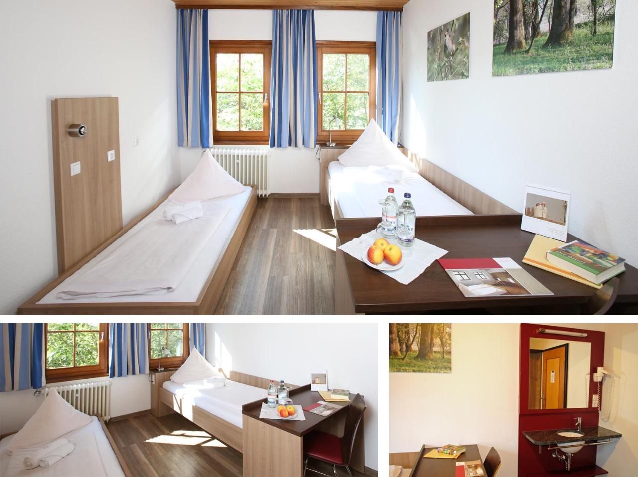 Doppel-/Zweibettzimmer mit Gemeinschaftsbad