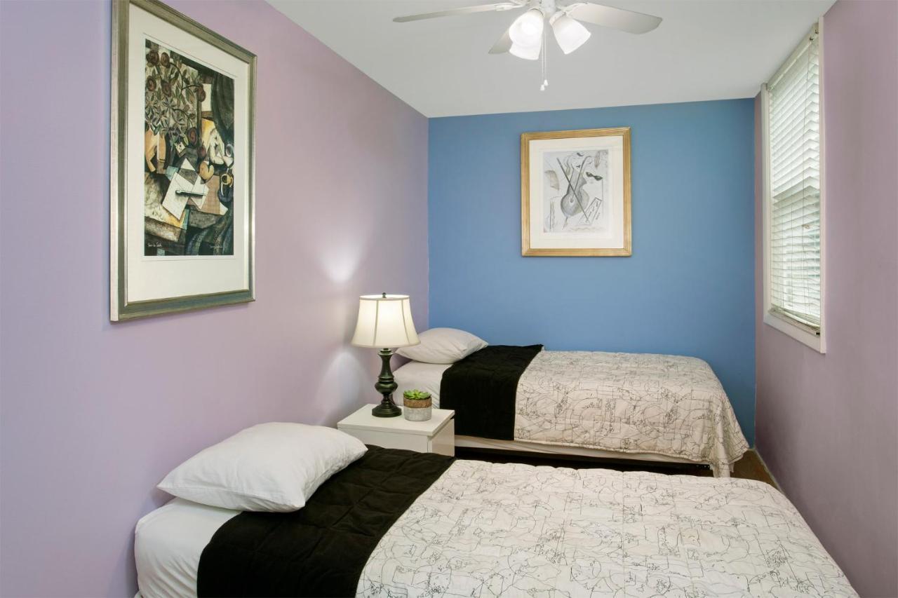 Private Two Bed Room – Shared Bathroom,747309761:JPEG