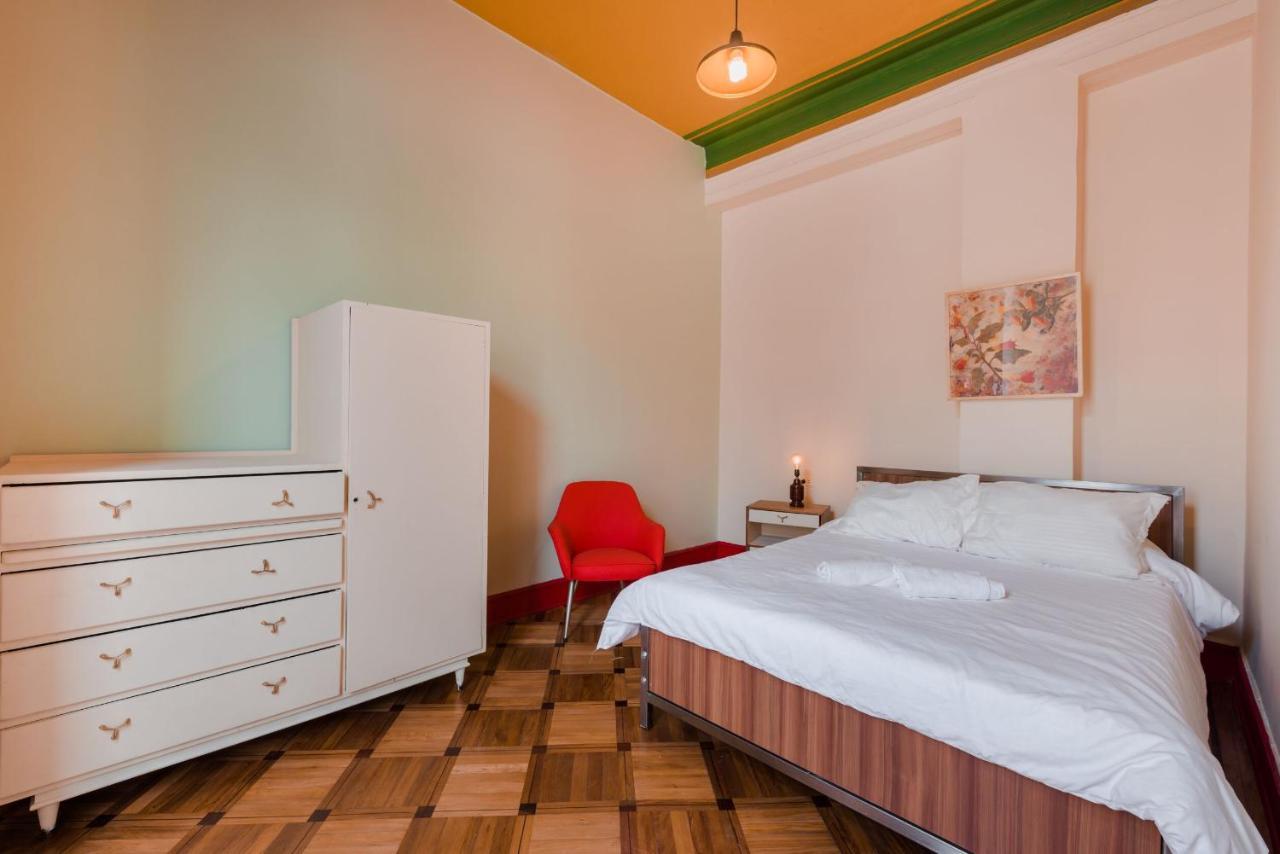 Double Room with Shared Bathroom,770277832:JPEG
