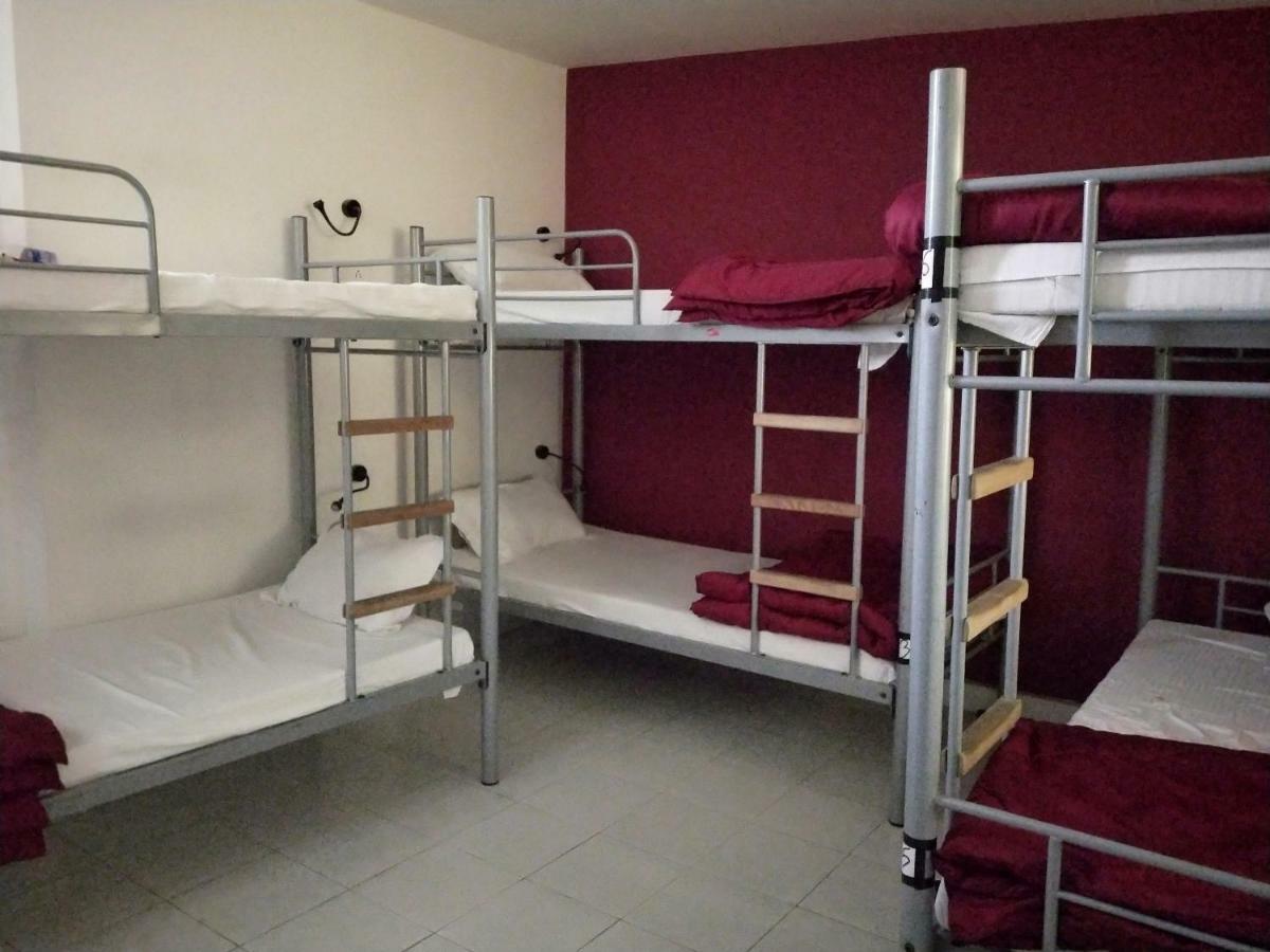 Bed 6-Bed Mixed Dormitory Room