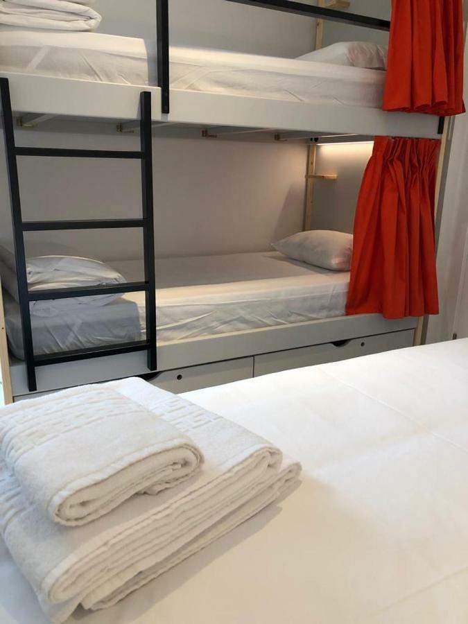 Familiekamer met Gedeelde Badkamer