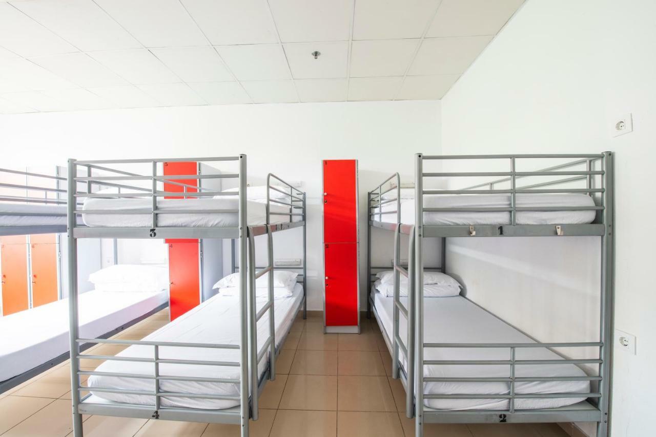 Bed 10-Bed Mixed Dorm Ensuite