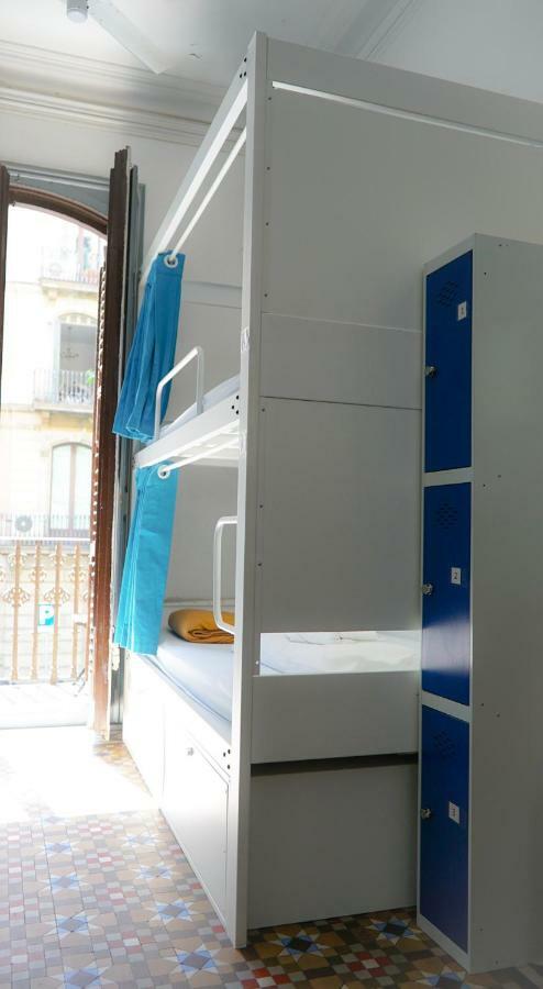 Bed 10-Bed Mixed Dormitory Room