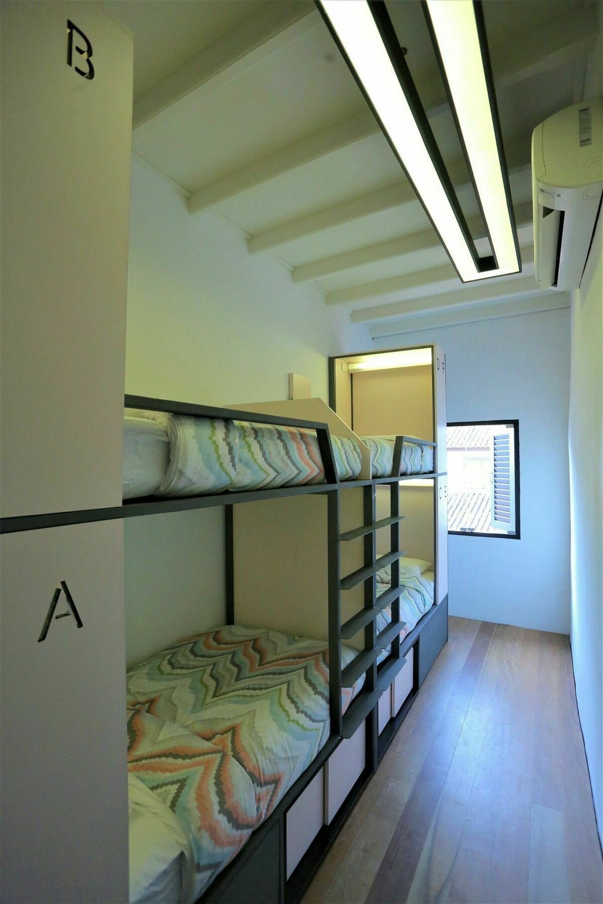 Chambre Quadruple avec Salle de Bains Privative Séparée