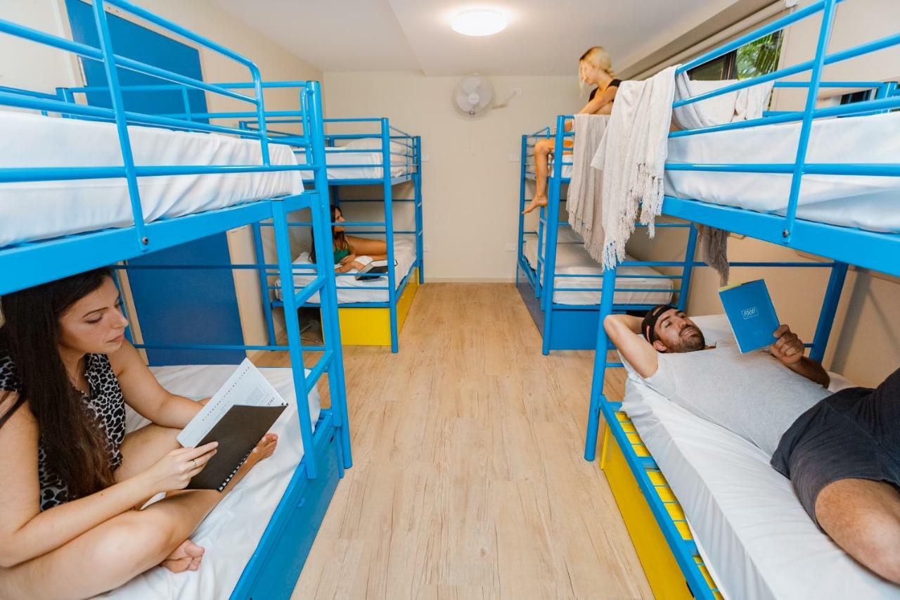 Bed in 8-Bed Mixed Dormitory Room (ages 18 - 35 only),818289743:JPEG