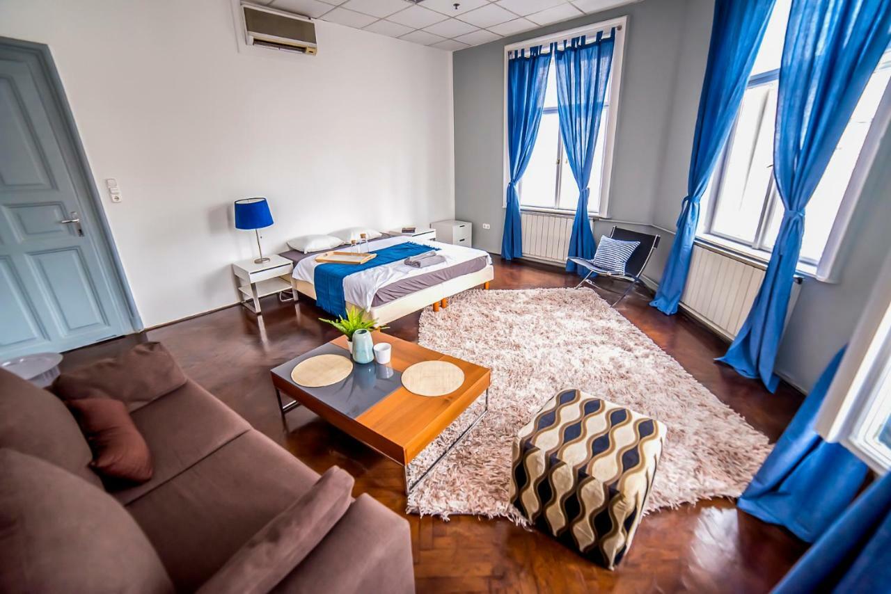 Superior Double Room with Shared Bathroom