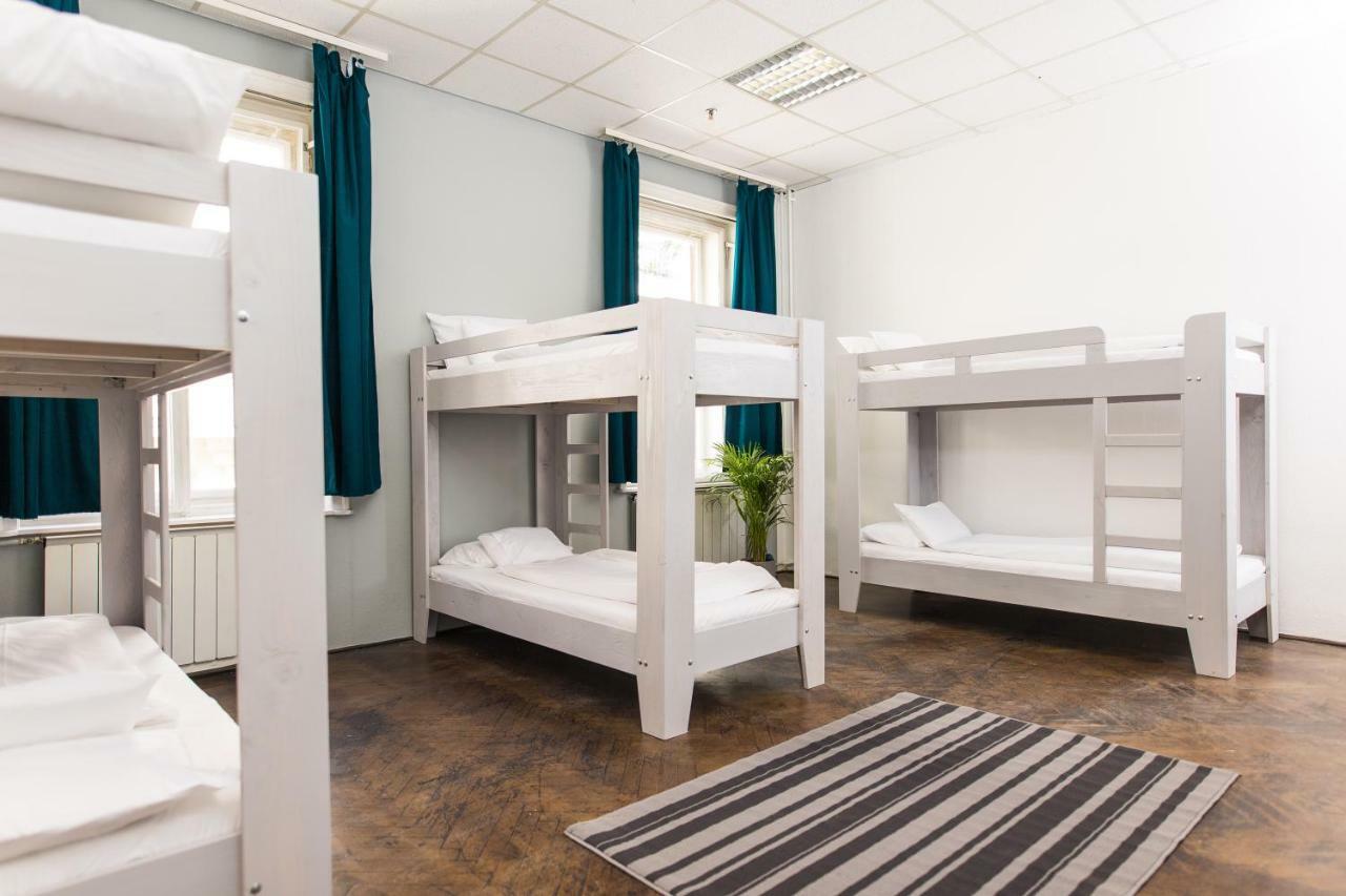 Bed in 6-Bed Mixed Dormitory Room