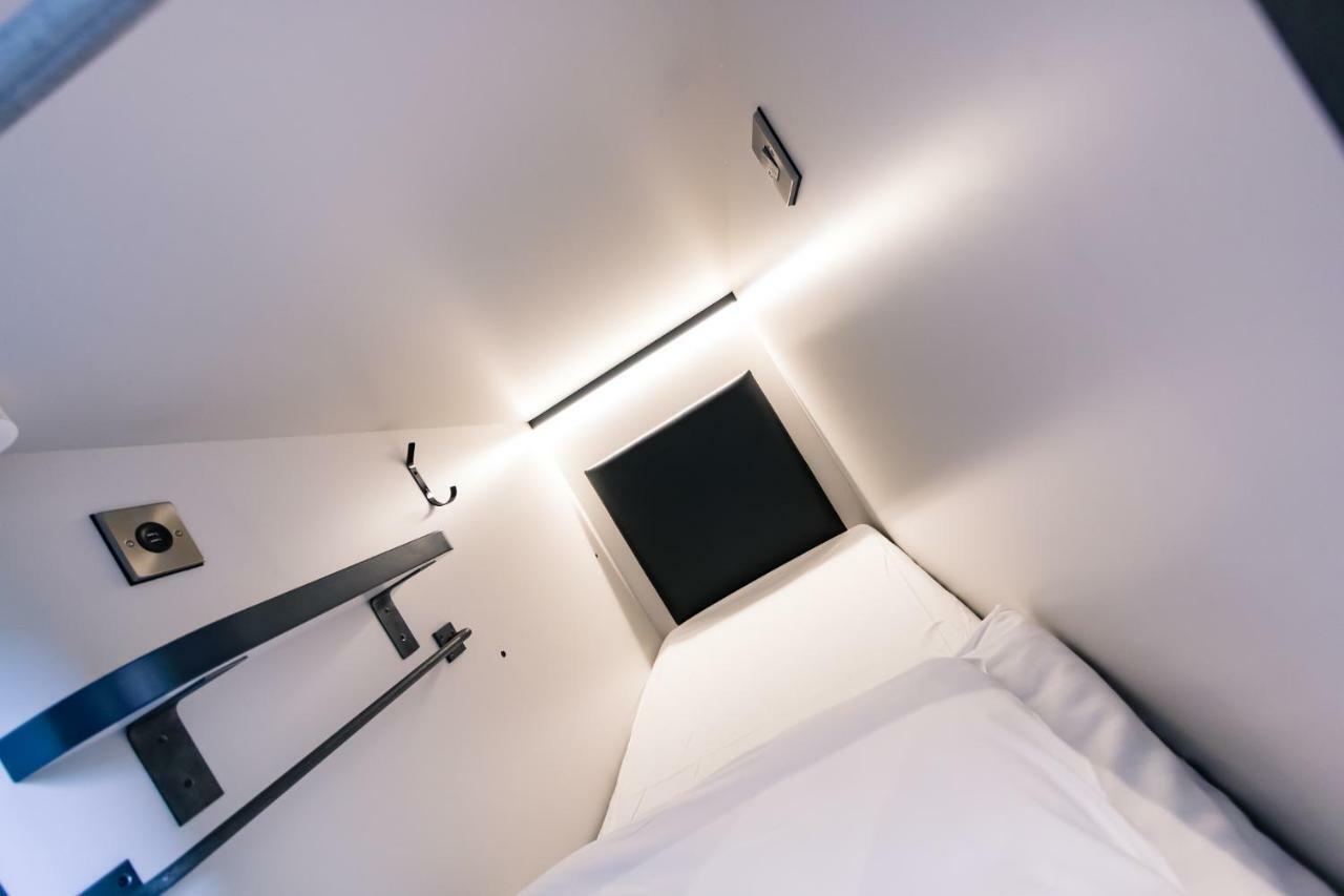 Pod in a 6-bed Mixed Dormitory