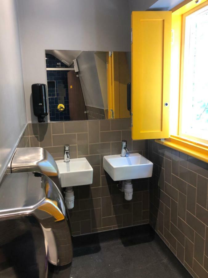 Bett im gemischten Schlafsaal für 9 Personen mit Gemeinschaftsbad