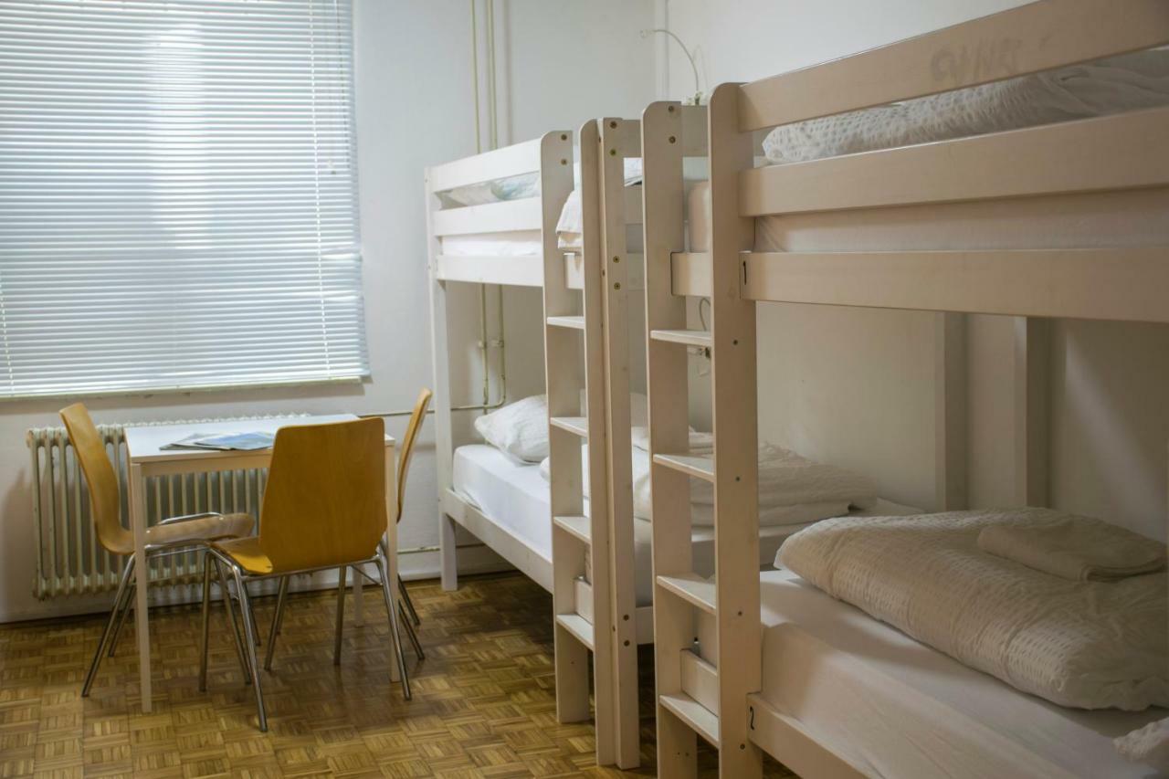 Camera Quadrupla con Bagno in Comune