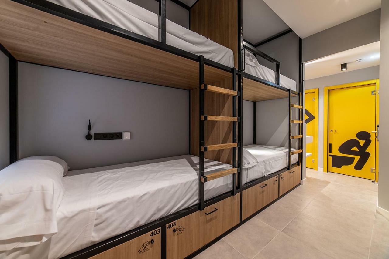 Bed in 4-Bed Mixed Dormitory Room