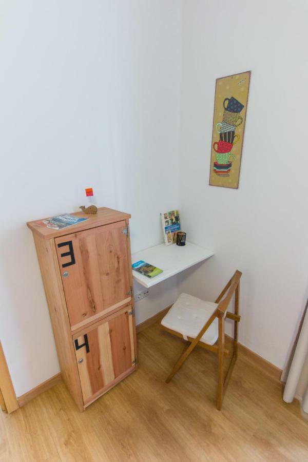 Cama en habitación compartida mixta de 6 camas