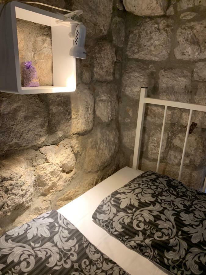 Letto Singolo in Dormitorio
