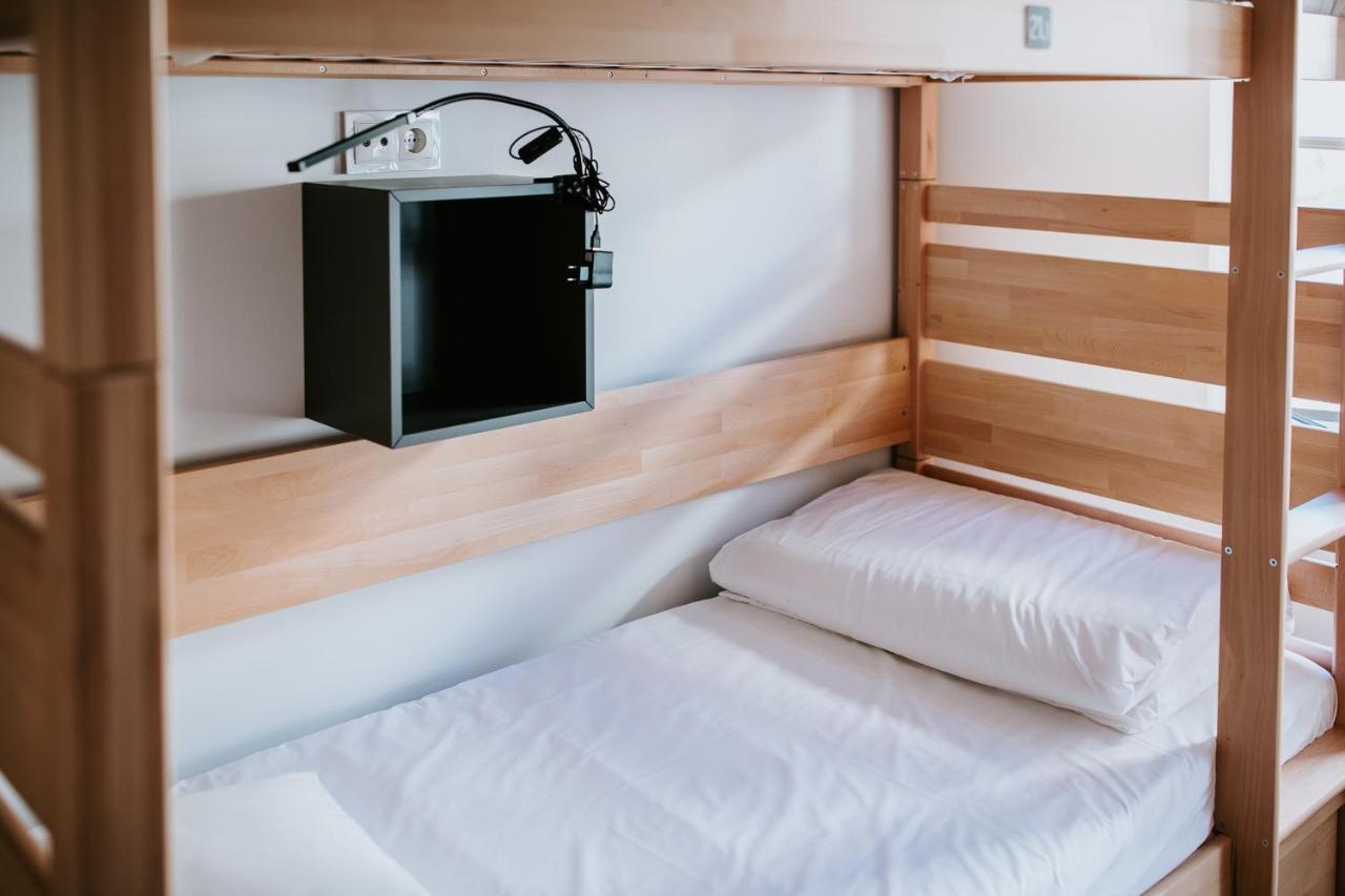 Bed in 4-Bed Mixed Dormitory Room