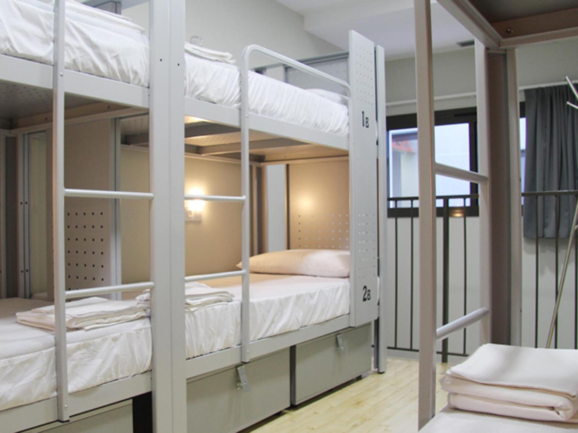Bed 10-Bed Mixed Dormitory Room