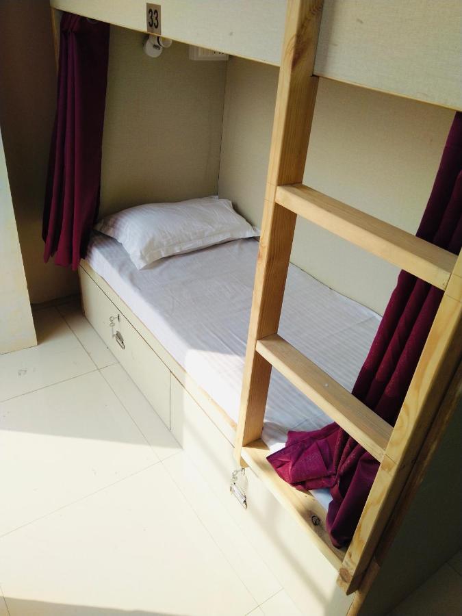 Bunk Bed Mixed Dormitory Room