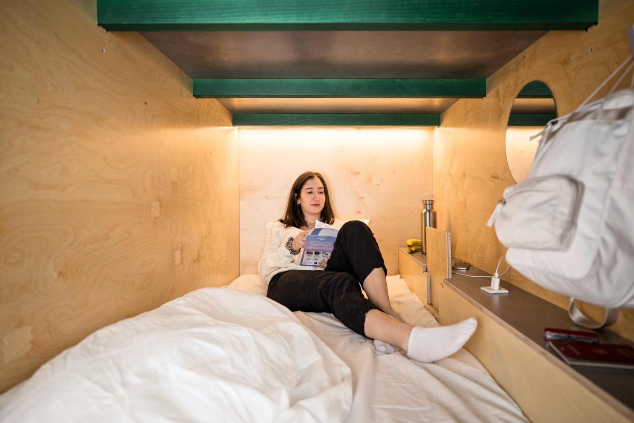 Capsula Singola Femminile con Balcone