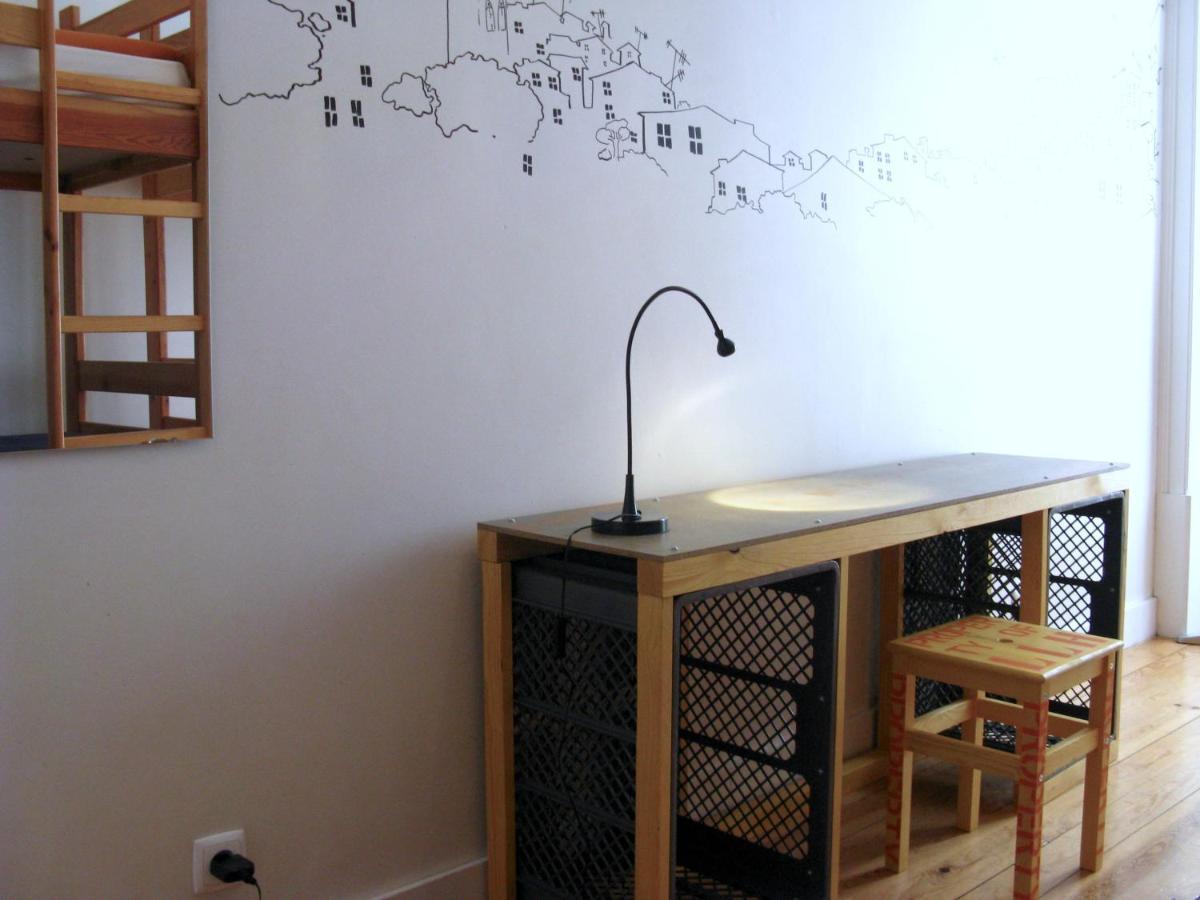 Cama em Dormitório com 4 Camas
