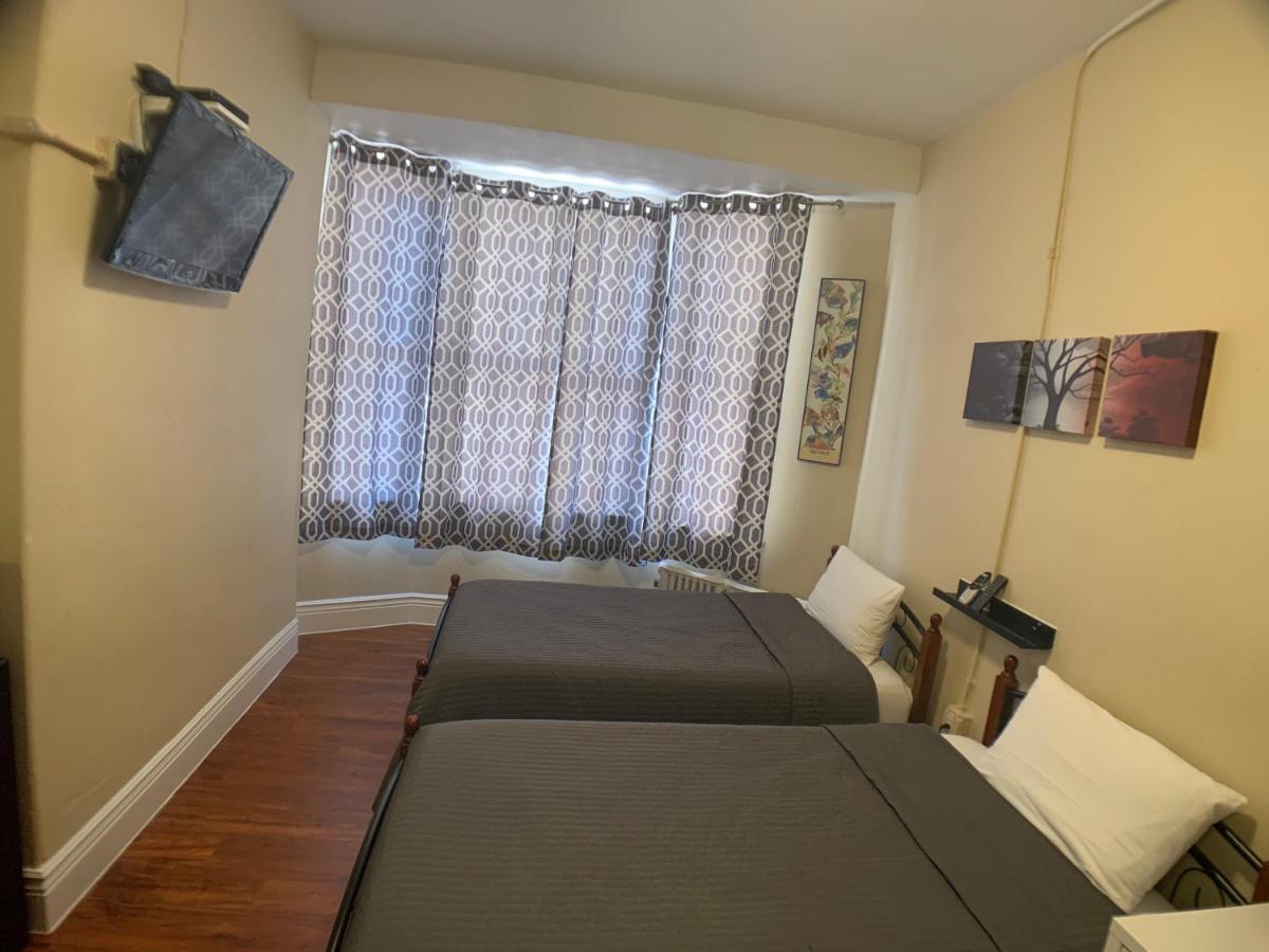 Twin Room Shower