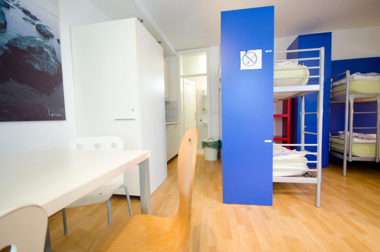Studio Kitchenette