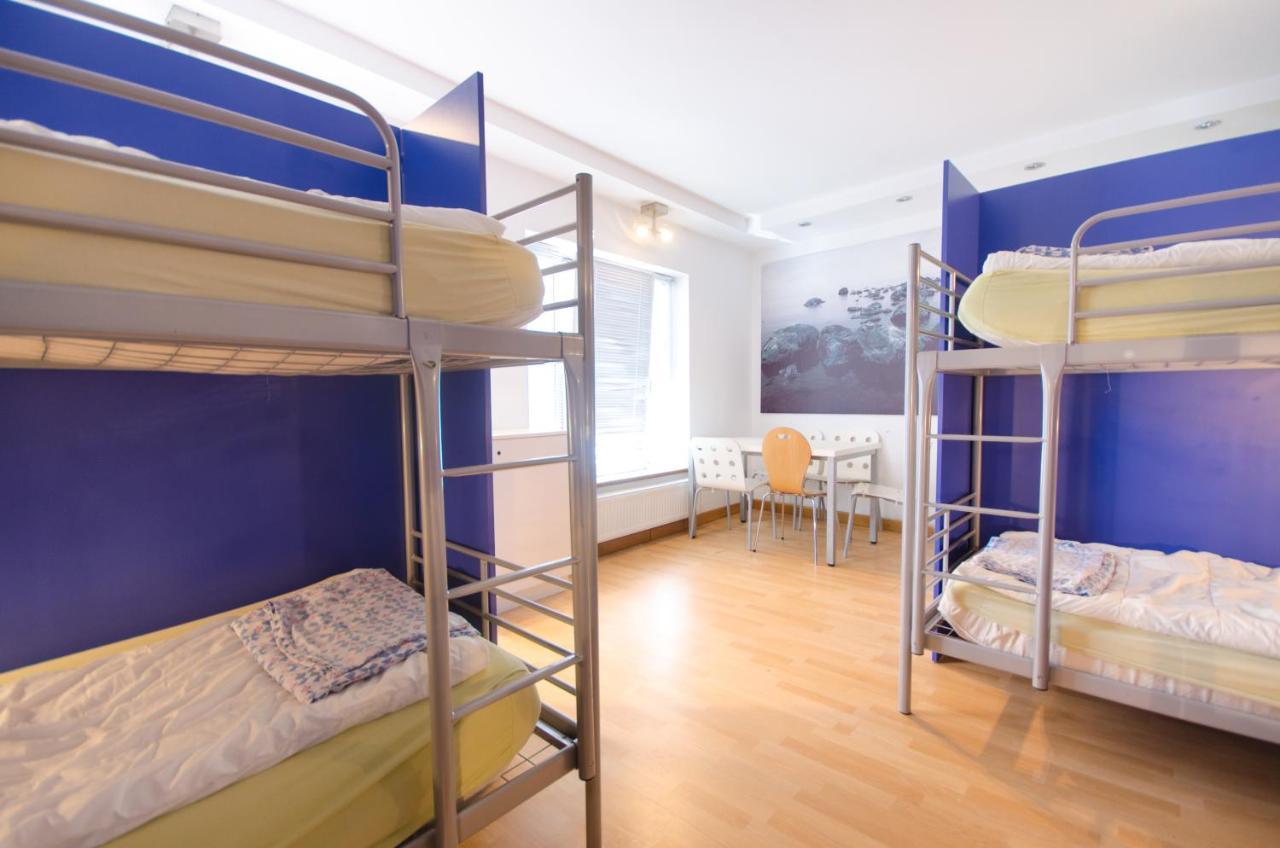 Bed 6-Bed Dormitory Room