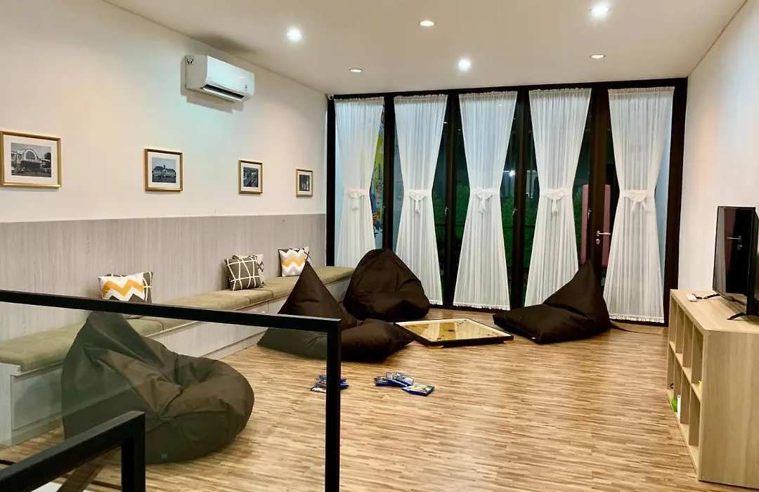 Stay Inn Hostel Jakarta-1