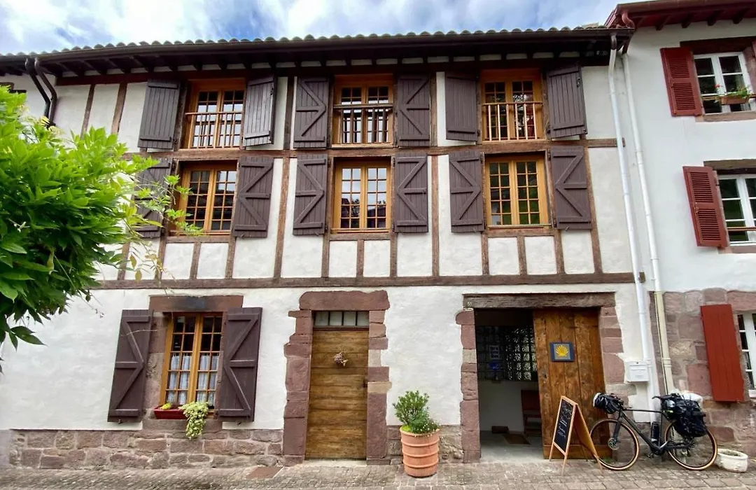 Gite de la Porte Saint Jacques: a hostel for pilgrims-1