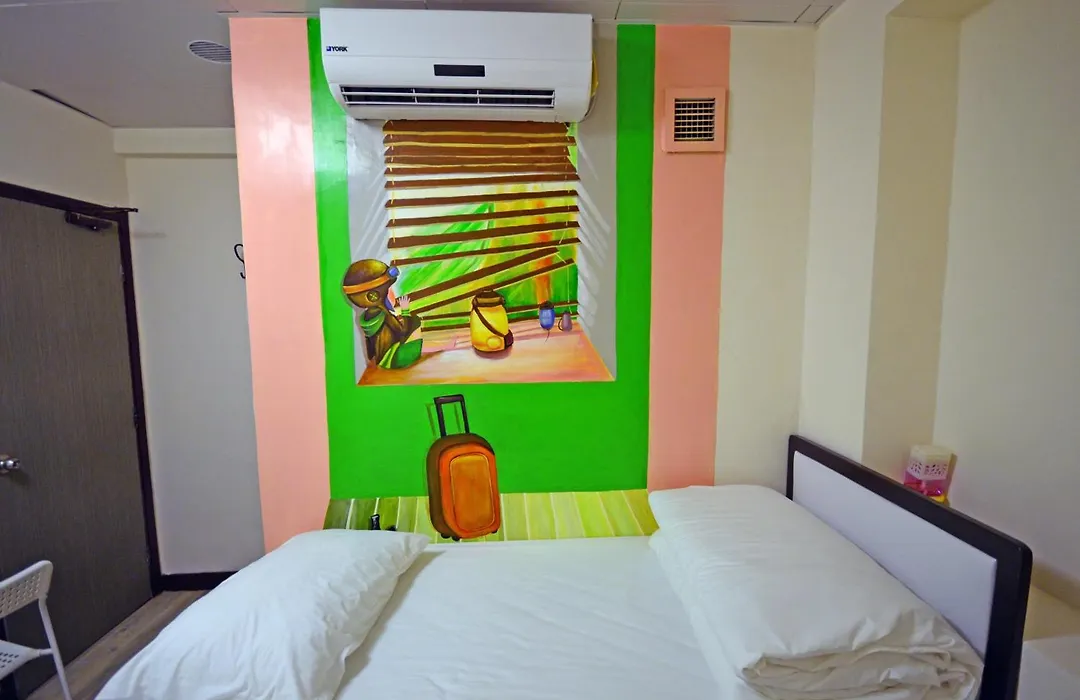 Alohas Hostel-1