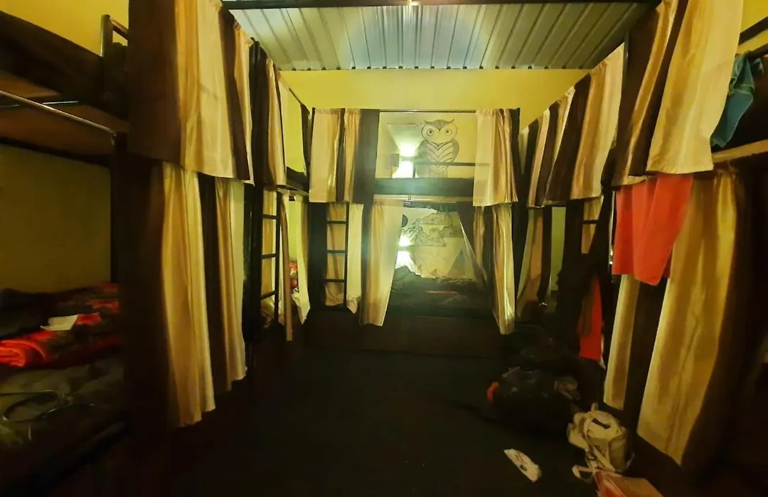 Hobbit House Hostel-1