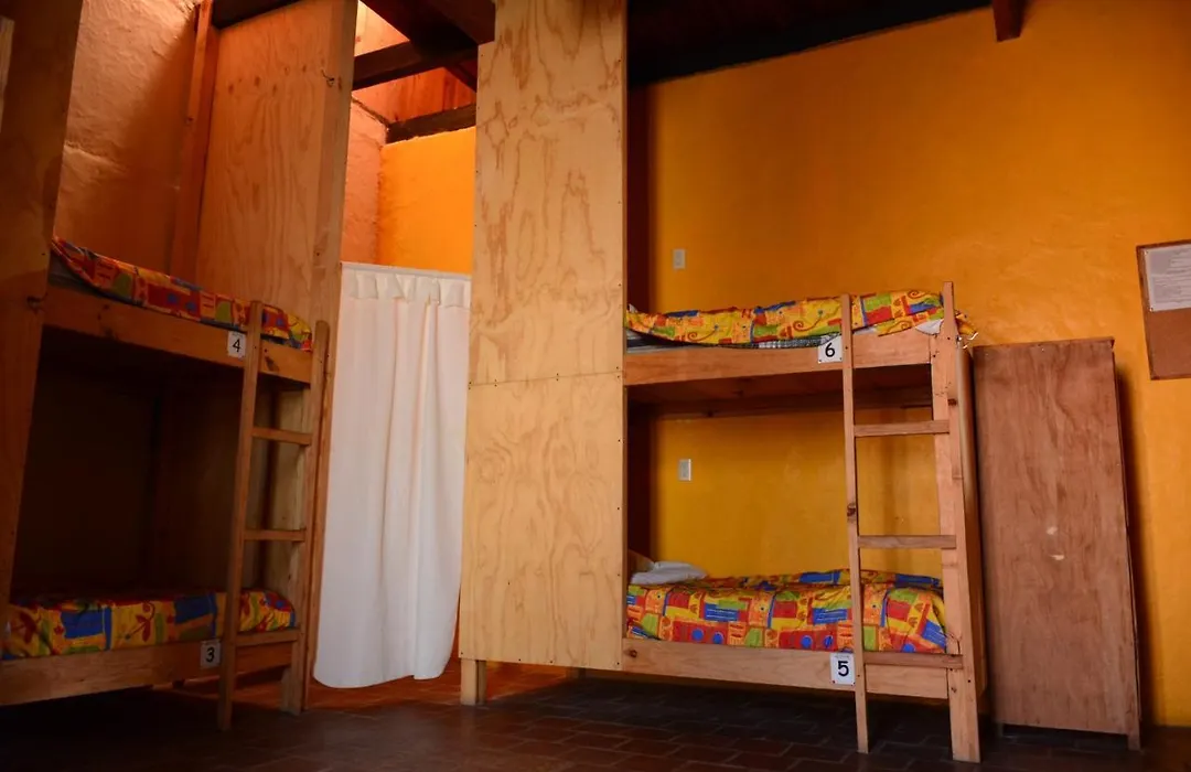 Rossco Hostel & Hotel-1