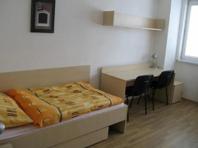 Uninova Hostel-1