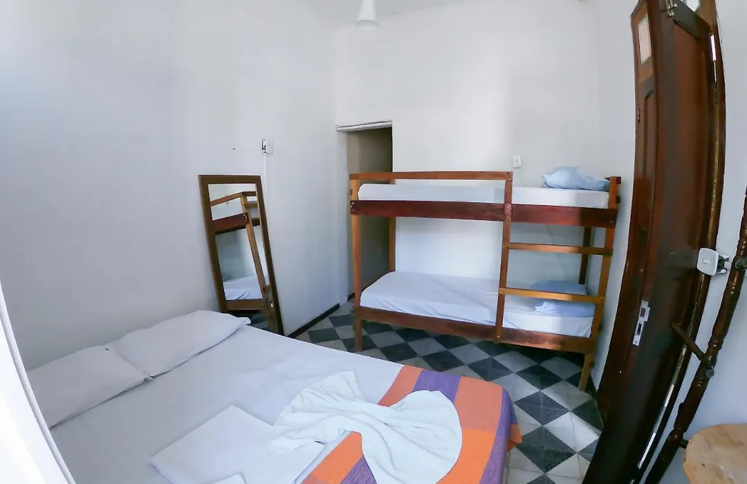 Pajucara Hostel e Suites Maceió-1