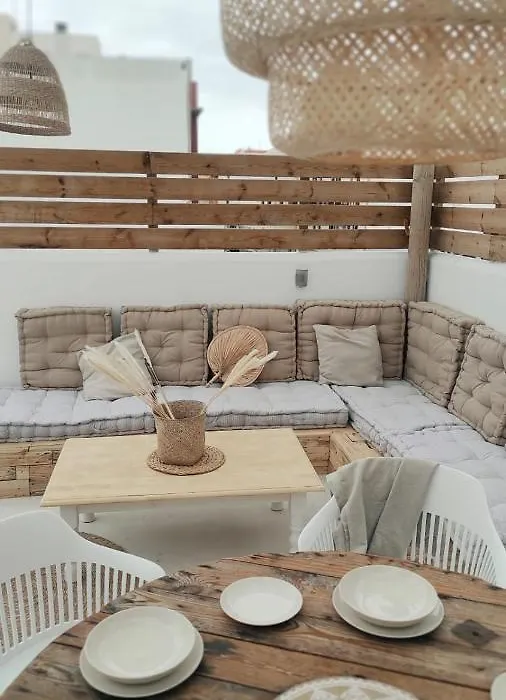 Nomad Surf House-1